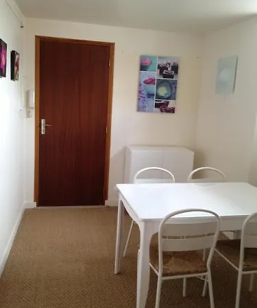 Appart Avril De La Roche Apartment *
